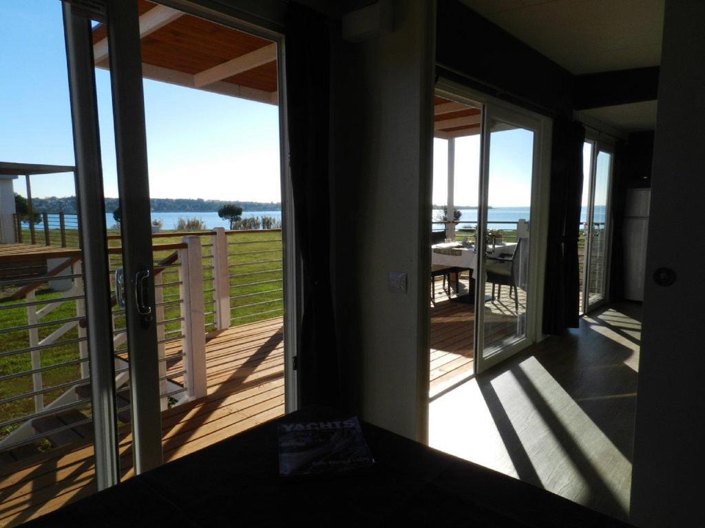 Holiday Mobile Homes Park Riviera Karigador Zimmer foto